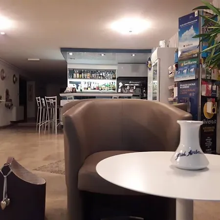 מלון Arabesco רימיני